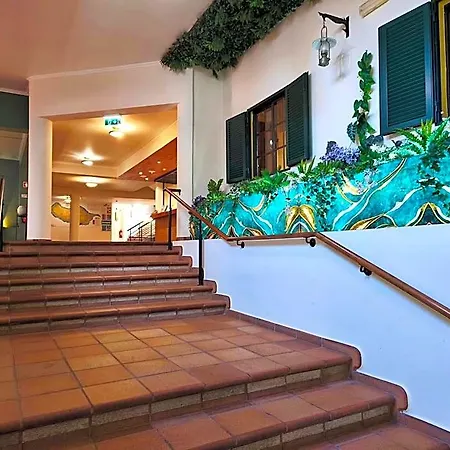 Valley View Encumeada Hotel 3*